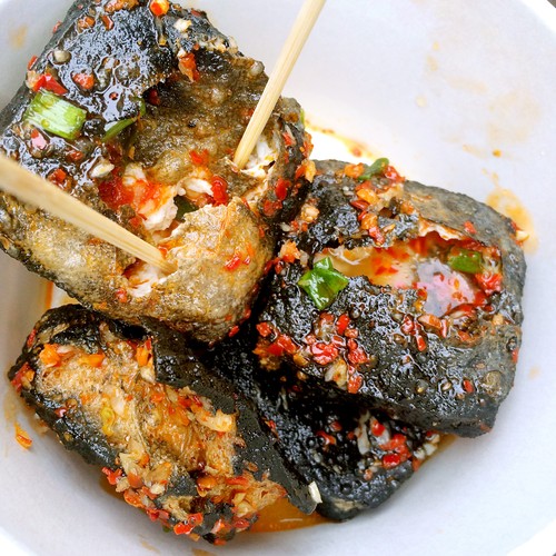 友哆香臭豆腐小吃