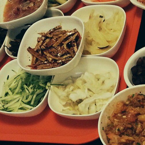 丝恋红汤丝, 