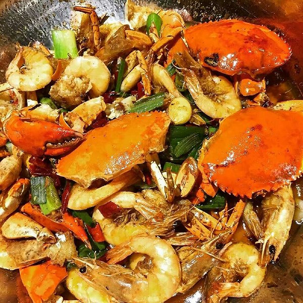 辣道坊麻辣锅皇