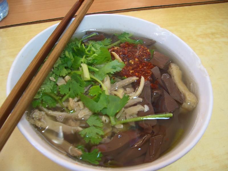 南京回味鸭血粉丝汤