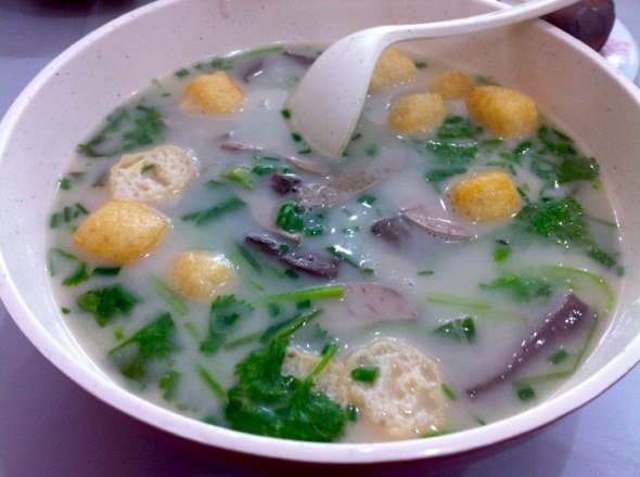 南京回味鸭血粉丝汤