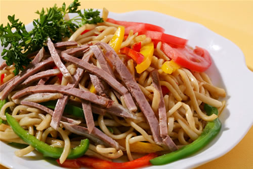 顶牛牛肉拉面