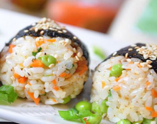 饭团先生