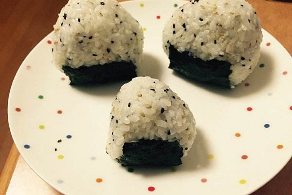 饭团先生