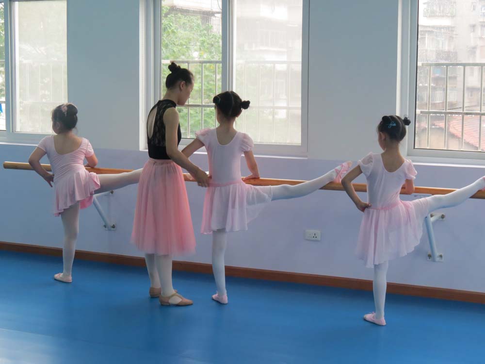 美育音乐舞蹈
