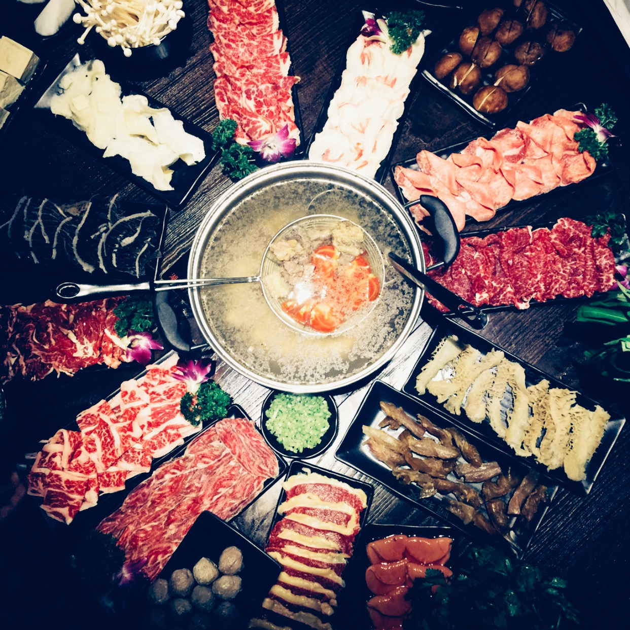 蜀皇全牛宴菌汤鲜牛肉