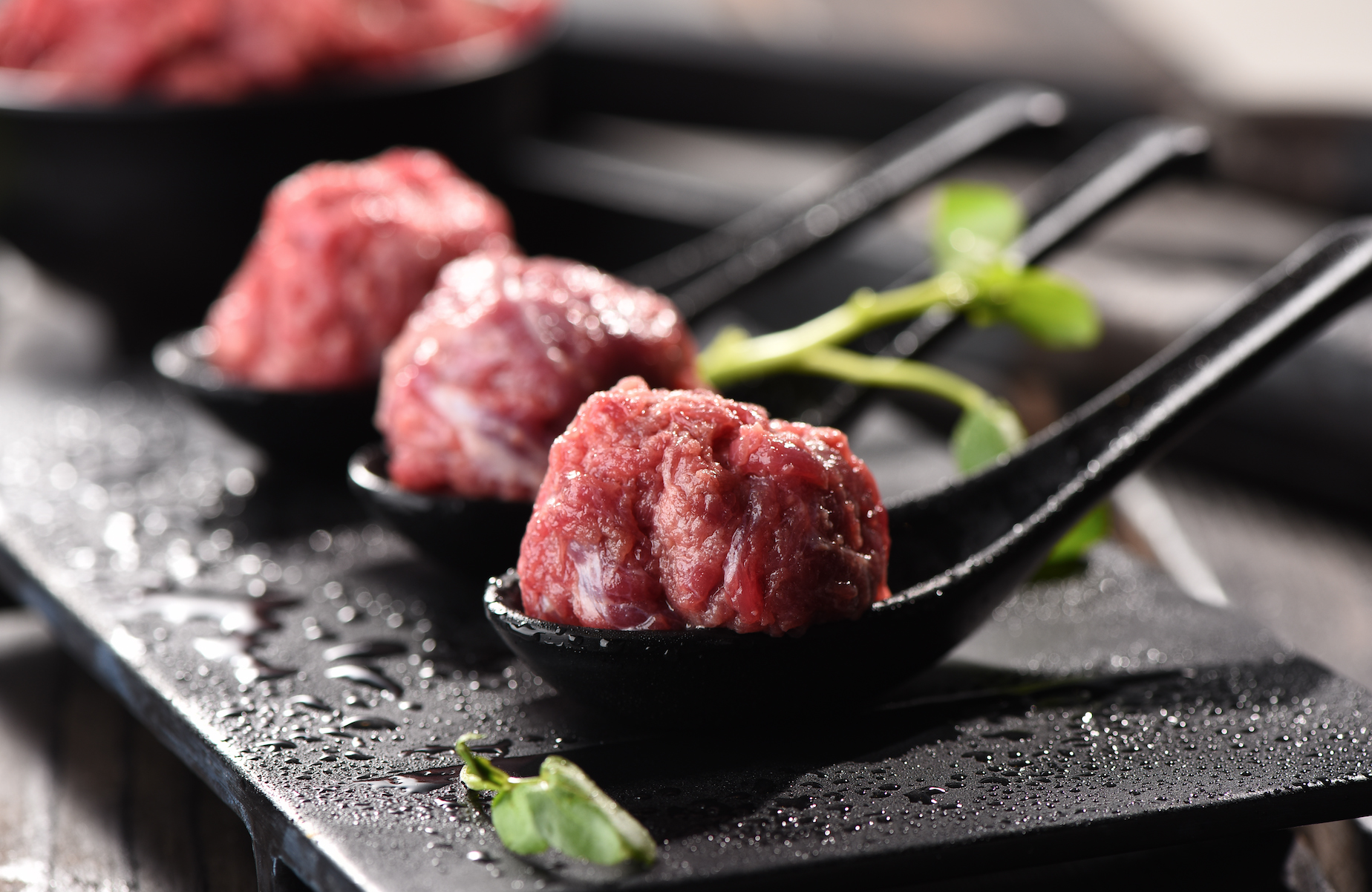 蜀皇全牛宴菌汤鲜牛肉