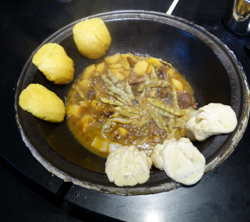屯老二农家铁锅炖
