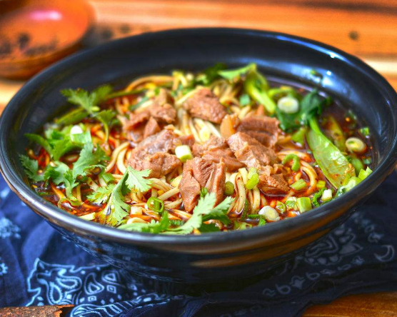 唏嘛香牛肉面