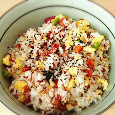 新米多多铁板炒饭