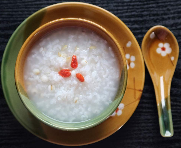 包子客粥府