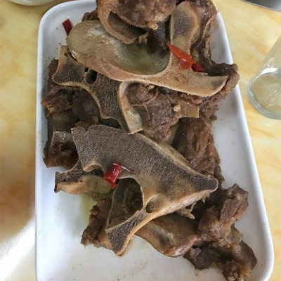 吴老大牛骨头