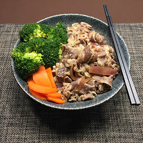 偶拌秘汁牛肉饭