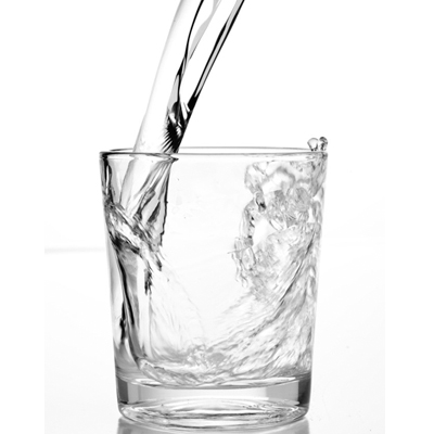 逮二两酒