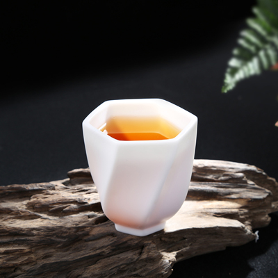 杜公河苦荞酒