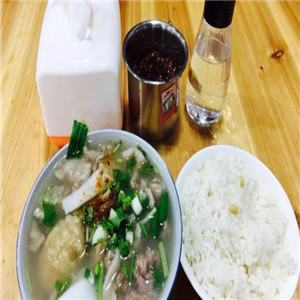 黑8柴火灶炝肉