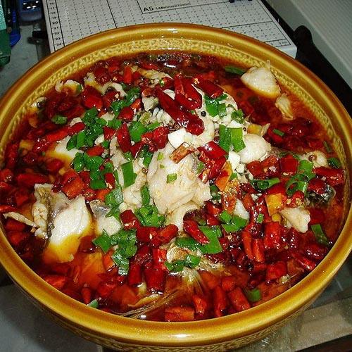 周渝食惦酸菜鱼